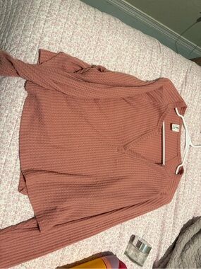 Pink v neck sweater
